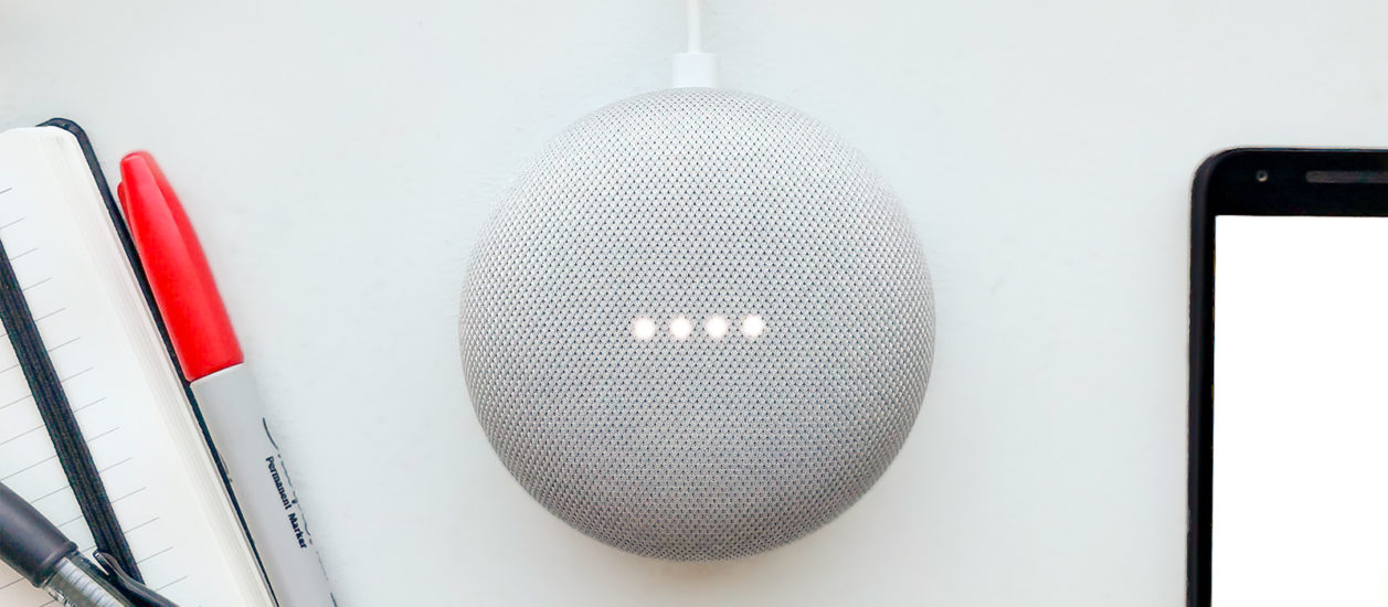 Image of a personal digital assistant device.